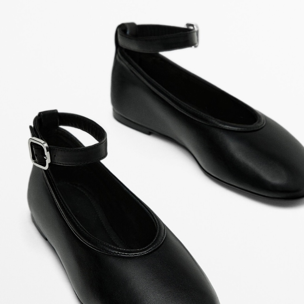 Massimo Dutti flats with detatchable straps